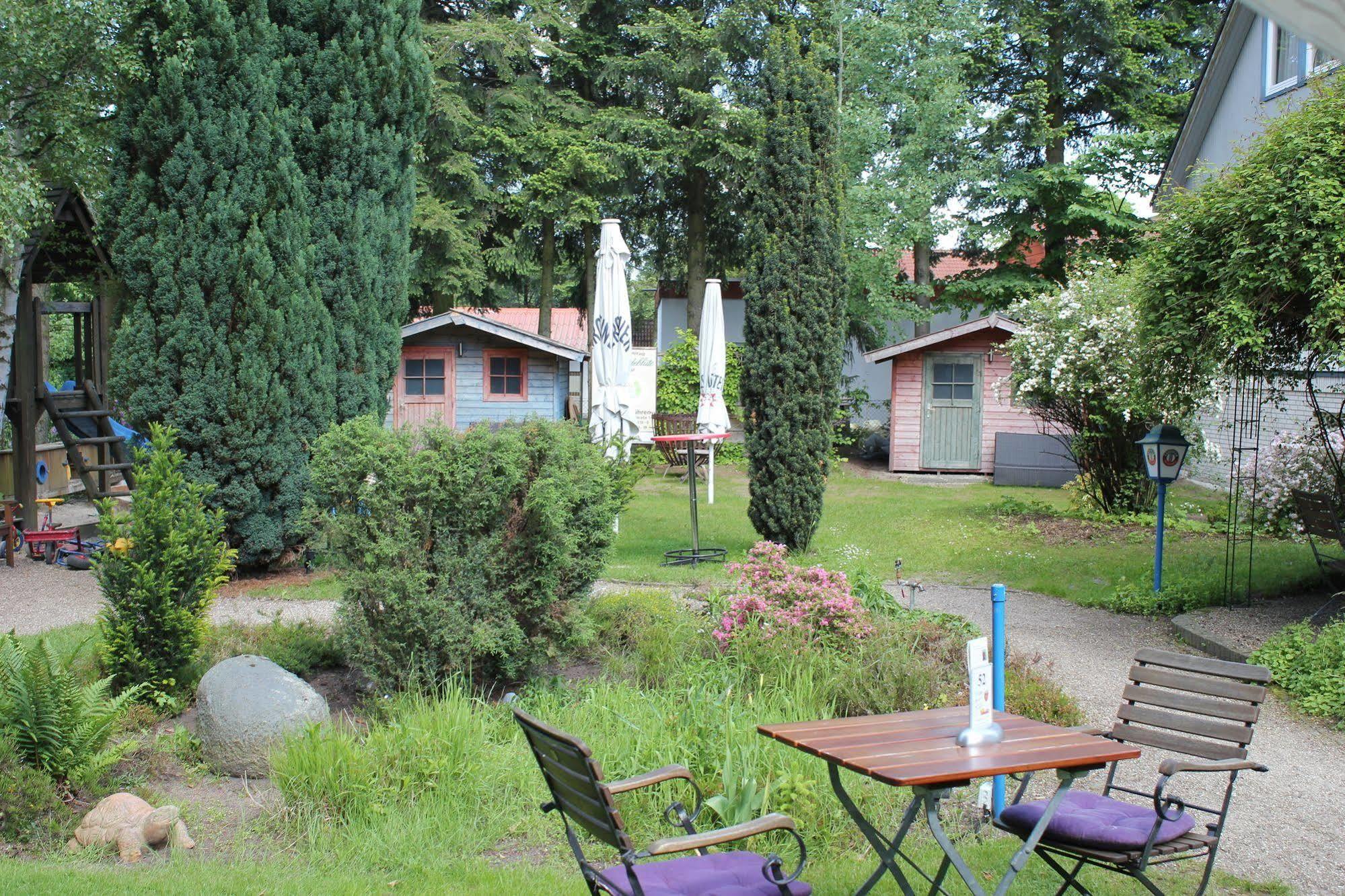 Hotel Zur Heidebluete Hambuhren Exterior photo